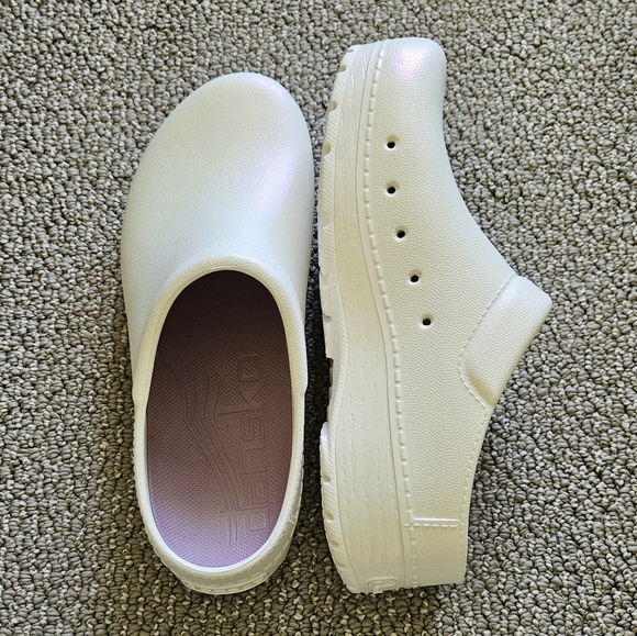 Dansko clogs - Picture 2 of 10